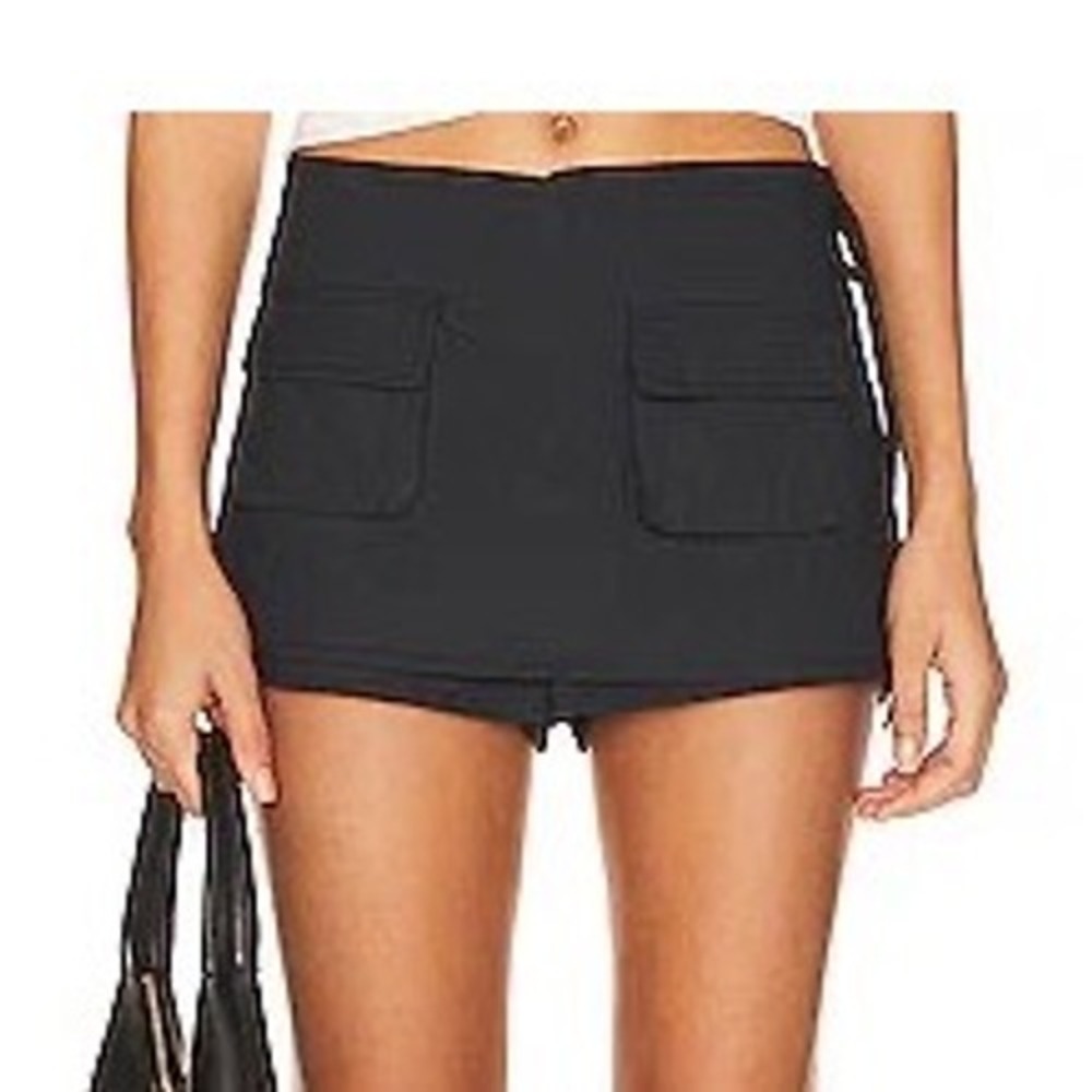 Halara Cargo Side Tie Skort Patitoff 2.0 Size M Black Women's NWT